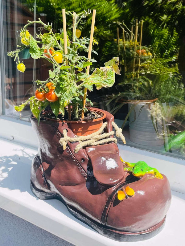 Blumentopf Pflanzentopf in Schuh Design mit Eidechse