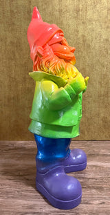 Gartenzwerg gartenfigur groß rocker 40cm welcome deko haustür deko willkommensschild Regenbogenfarben Gay Pride LGBT Rainbow Gnome SEWAS