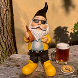 gartenzwerg SEWAS fußballspieler 
bierzwerg biertrinker cool-man bundesliga adidas zwerg dekofigur gartenfigur baden-württemberg bierfreund flaschenbier